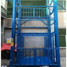 直銷鏈條導(dǎo)軌式液壓貨梯，液壓叉車，液壓起重貨梯安裝施工